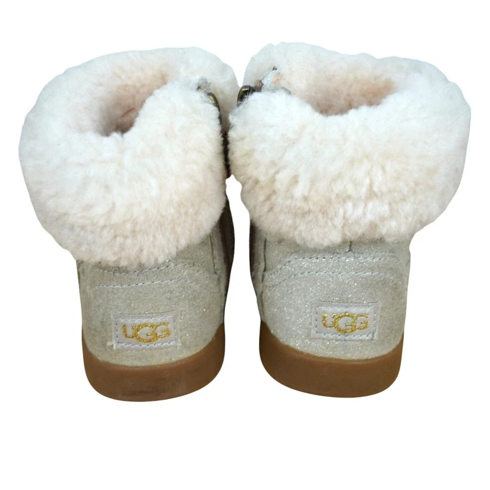 UGG Kids Jorie II Metallic‎ Boot With Shearling Cuff Beige Sz 4T/5T